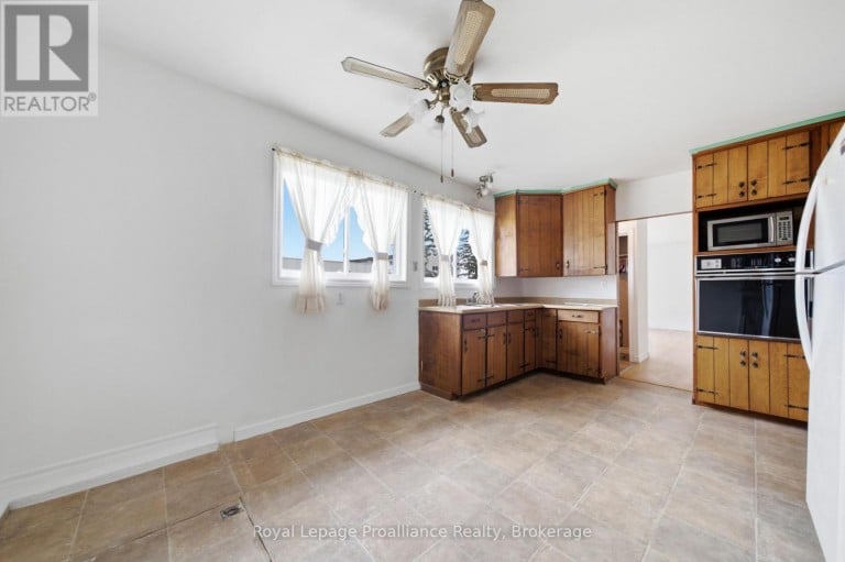 43 ADELAIDE ST STREET, Quinte West (Frankford Ward), Ontario, K0K2C0