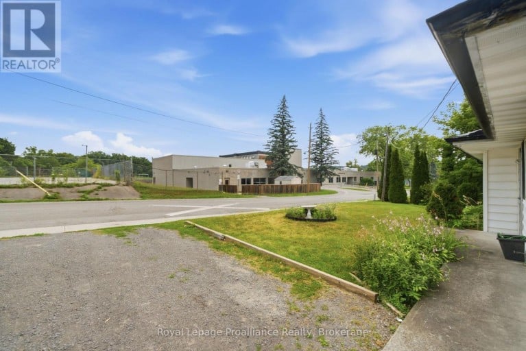 43 ADELAIDE ST STREET, Quinte West (Frankford Ward), Ontario, K0K2C0