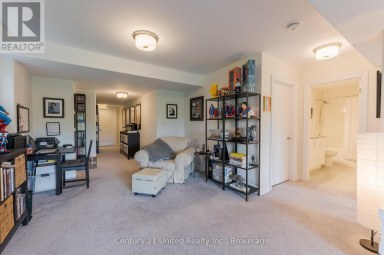78 - 80 MARSH AVENUE Peterborough (Northcrest Ward 5) Ontario photo 35