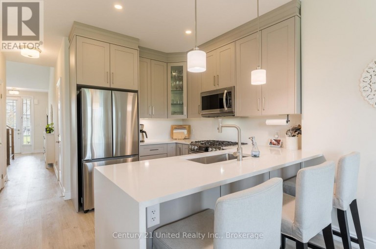 78 - 80 MARSH AVENUE, Peterborough (Northcrest Ward 5), Ontario, K9H0J5