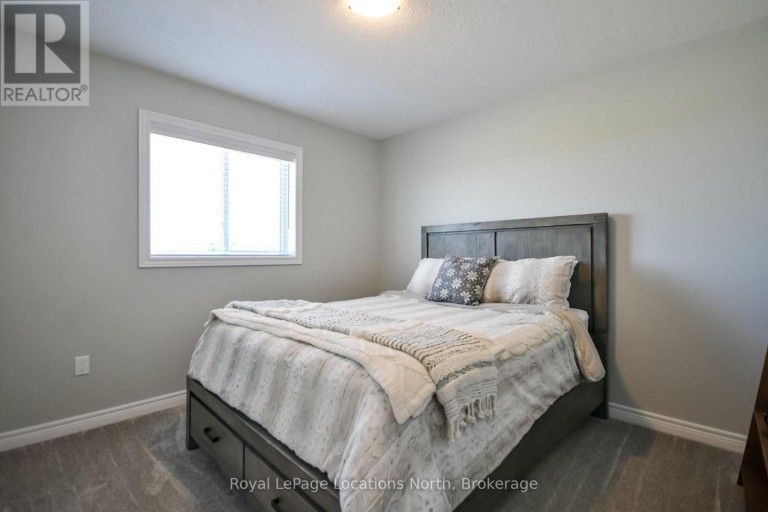 25 MAIDENS CRESCENT, Collingwood, Ontario, L9Y3B7
