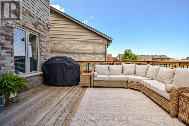 25 MAIDENS CRESCENT, Collingwood, Ontario, L9Y3B7