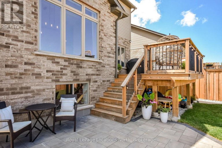 25 MAIDENS CRESCENT, Collingwood, Ontario, L9Y3B7