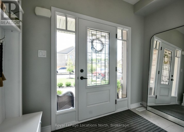 25 MAIDENS CRESCENT, Collingwood, Ontario, L9Y3B7