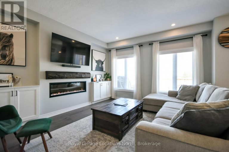 25 MAIDENS CRESCENT, Collingwood, Ontario, L9Y3B7