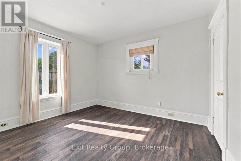 185 FOSTER AVENUE, Belleville (Belleville Ward), Ontario, K8N3P8
