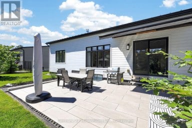 126 TEKIAH ROAD Blue Mountains Ontario photo 39