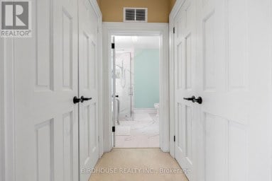 69 BOND STREET W Kawartha Lakes (Lindsay) Ontario photo 23