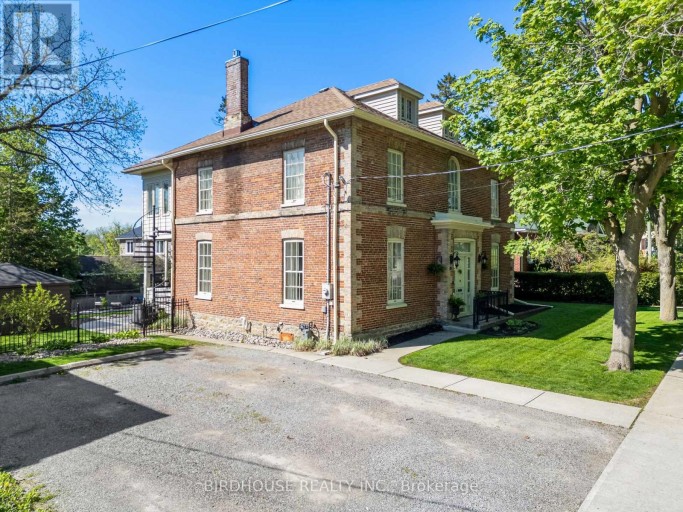 69 BOND STREET W, Kawartha Lakes (Lindsay), Ontario, K9V3R3