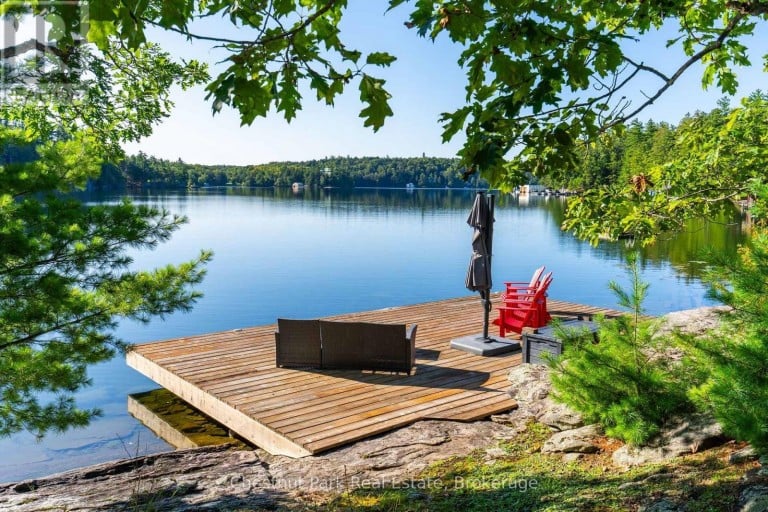 9-11 KENOZHA ROAD, Seguin, Ontario, P0C1J0