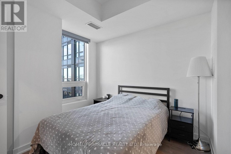 1322 - 108 PETER STREET, Toronto (Waterfront Communities), Ontario, M5V2G7
