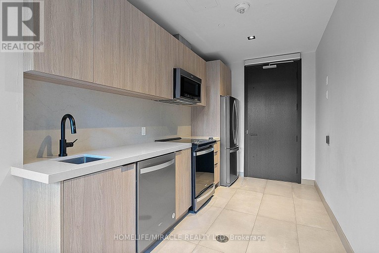 1322 - 108 PETER STREET, Toronto (Waterfront Communities), Ontario, M5V2G7