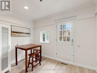 18 DENTONIA PARK AVENUE S Toronto (Crescent Town) Ontario photo 14