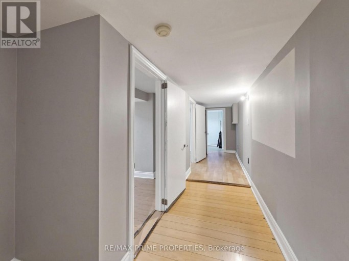 18 DENTONIA PARK AVENUE S, Toronto (Crescent Town), Ontario, M4C1W7