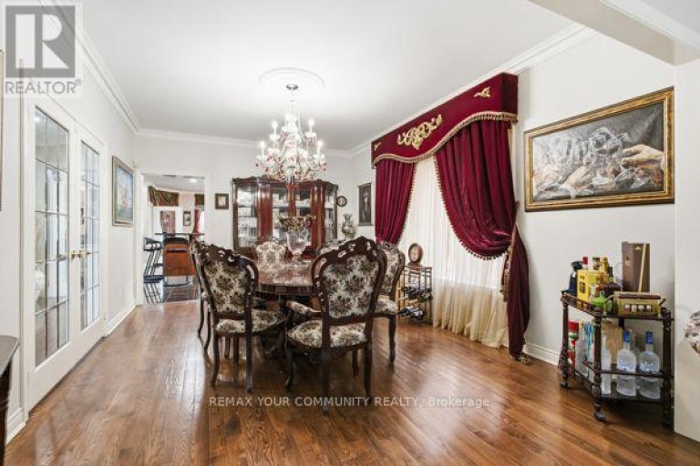 56A ROOSEVELT DRIVE, Richmond Hill (South Richvale), Ontario, L4C6V4