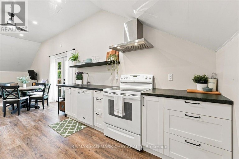 10 JAMIESON DRIVE, Adjala-Tosorontio (Rosemont), Ontario, L0N1R0