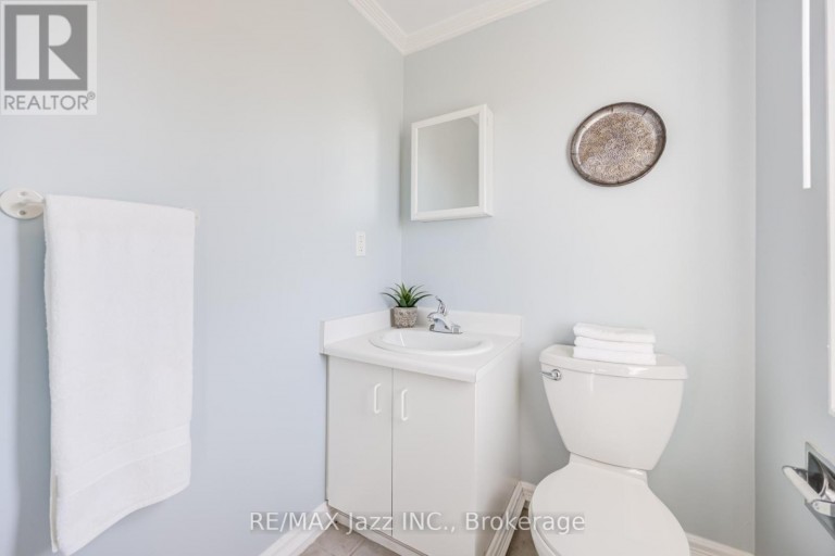 2 COOMER CRESCENT, Ajax (Central), Ontario, L1T3B6