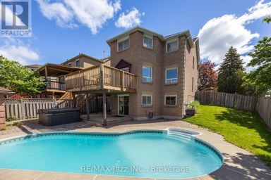 2 COOMER CRESCENT Ajax (Central) Ontario photo 45