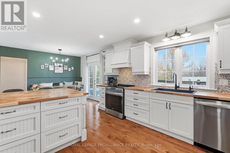 126 SALEM ROAD, Prince Edward County (Ameliasburg Ward), Ontario, K0K1A0