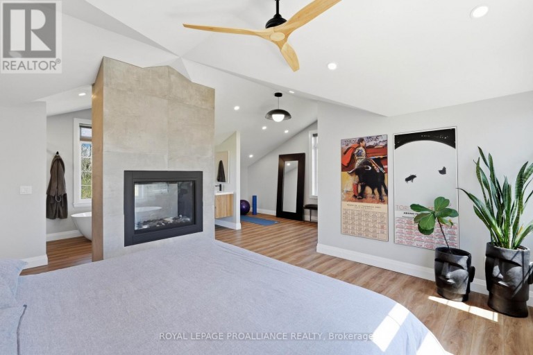 126 SALEM ROAD, Prince Edward County (Ameliasburg Ward), Ontario, K0K1A0
