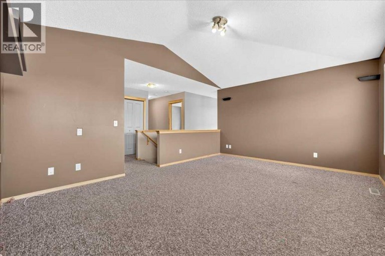 177 Royal Birch Terrace NW, Calgary, Alberta, T3G5P2