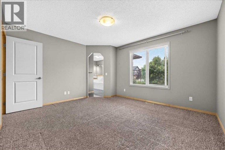177 Royal Birch Terrace NW, Calgary, Alberta, T3G5P2