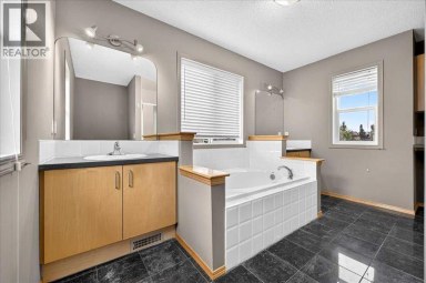 177 Royal Birch Terrace NW Calgary Alberta photo 30