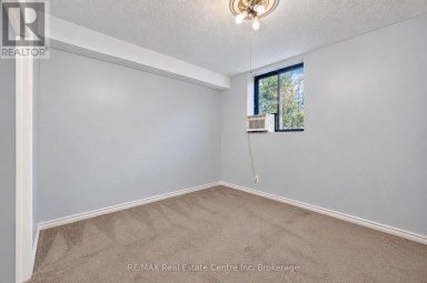 103 - 93 WESTWOOD ROAD Guelph (Willow West/Sugarbush/West Acres) Ontario photo 27