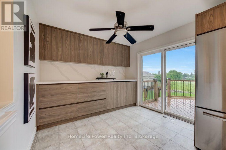 16 IRONGATE DRIVE, Brant (Paris), Ontario, N3L4G4