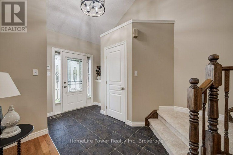 16 IRONGATE DRIVE, Brant (Paris), Ontario, N3L4G4