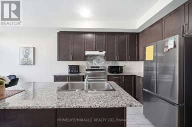 1230 REXTON DRIVE Oshawa (Kedron) Ontario photo 10