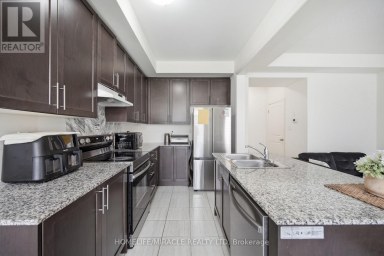 1230 REXTON DRIVE Oshawa (Kedron) Ontario photo 11