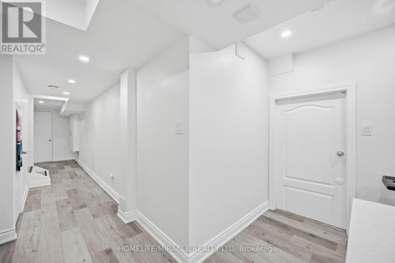 1230 REXTON DRIVE, Oshawa (Kedron), Ontario, L1L0T3