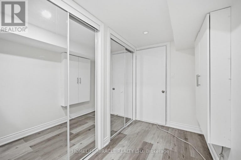 1230 REXTON DRIVE, Oshawa (Kedron), Ontario, L1L0T3