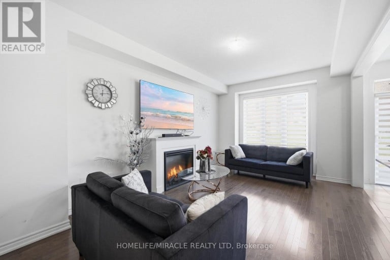 1230 REXTON DRIVE, Oshawa (Kedron), Ontario, L1L0T3