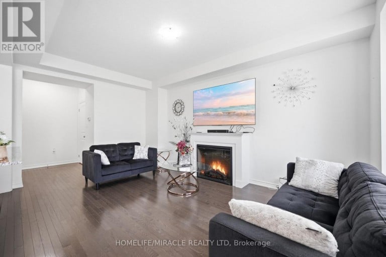 1230 REXTON DRIVE, Oshawa (Kedron), Ontario, L1L0T3