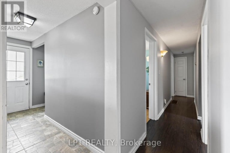 2743 LOCKHART ROAD, Innisfil, Ontario, L9S3G2