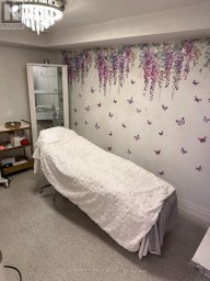 UNIT 10 - 10610 BAYVIEW AVENUE Richmond Hill (Crosby) Ontario photo 5