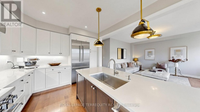 73 MANILA AVENUE, Markham (Berczy), Ontario, L6C0R7