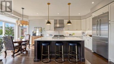 73 MANILA AVENUE Markham (Berczy) Ontario photo 22