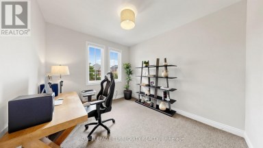 73 MANILA AVENUE Markham (Berczy) Ontario photo 34