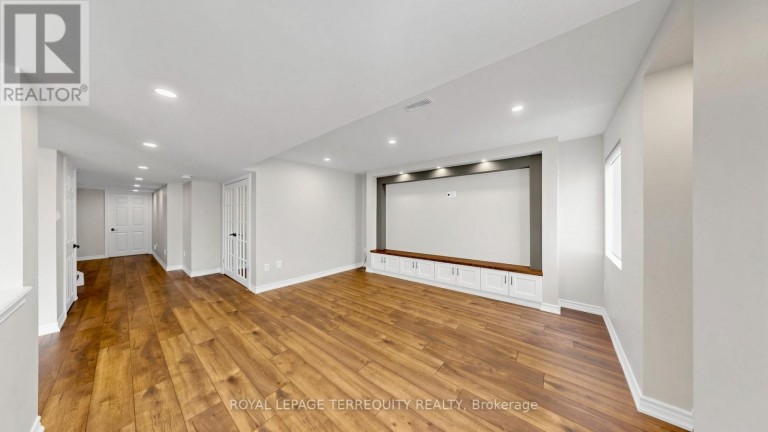 73 MANILA AVENUE, Markham (Berczy), Ontario, L6C0R7