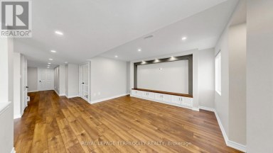73 MANILA AVENUE Markham (Berczy) Ontario photo 36