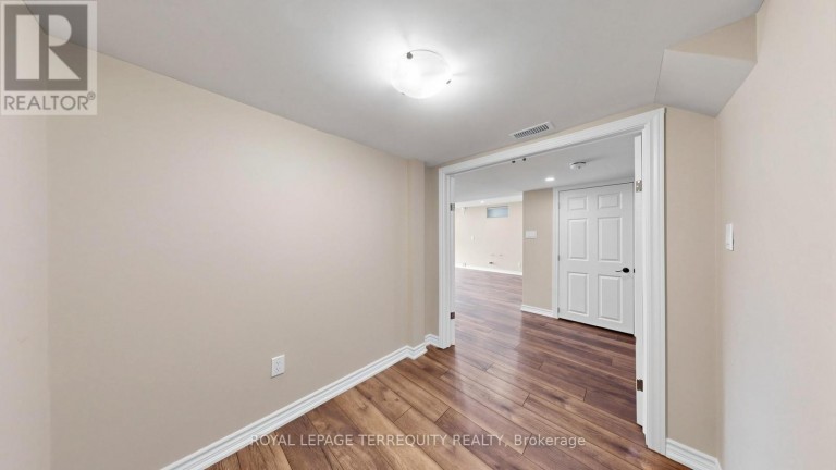 73 MANILA AVENUE, Markham (Berczy), Ontario, L6C0R7
