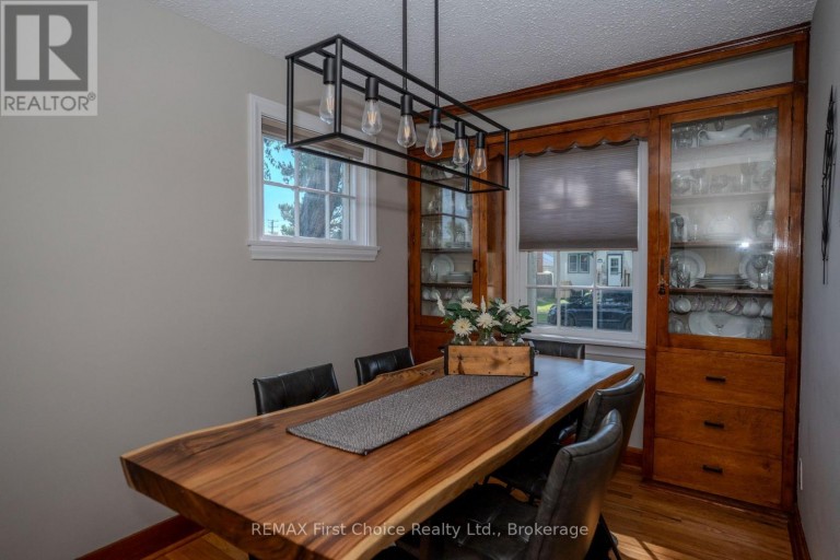 746 NORAH STREET S, Thunder Bay (Westfort), Ontario, P7E1P7