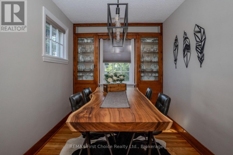 746 NORAH STREET S, Thunder Bay (Westfort), Ontario, P7E1P7