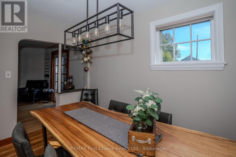 746 NORAH STREET S, Thunder Bay (Westfort), Ontario, P7E1P7