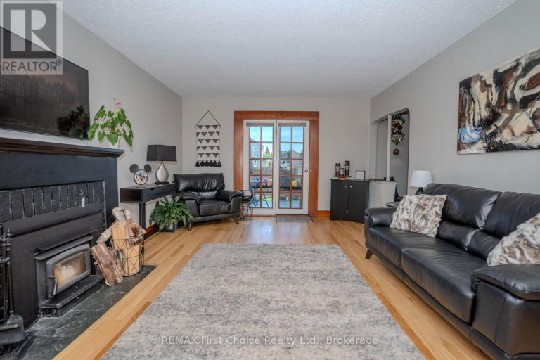 746 NORAH STREET S, Thunder Bay (Westfort), Ontario, P7E1P7