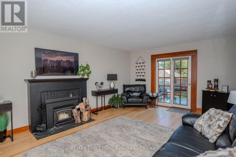 746 NORAH STREET S, Thunder Bay (Westfort), Ontario, P7E1P7