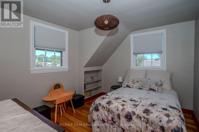 746 NORAH STREET S, Thunder Bay (Westfort), Ontario, P7E1P7